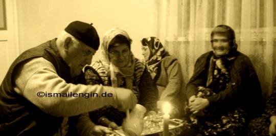 [KanalKultur] - 'Çerağlar Uyanırken' Deliorman Alevileri © Foto: İsmail Engin, Razgrad [обл. Разград] – Bulgaristan, 2005