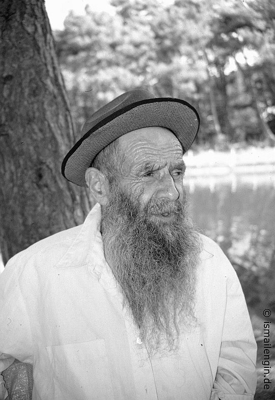 [KanalKultur] - Antakya Nusayrileri © Foto: İsmail Engin, Harbiye, Antakya (1998) 