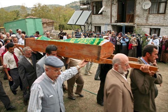 Foto: Osman Ürper, Cenaze Namazı - Avdan Köyü, Sinop
