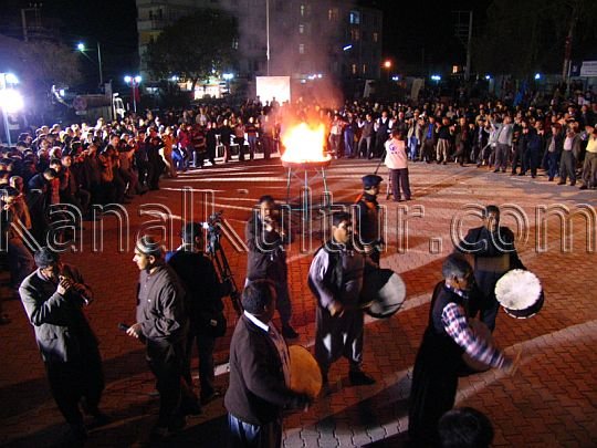 sinsin_oyunu_arastirmalari-halil-atilgan-tarsusta-folklor-arastirmalari
