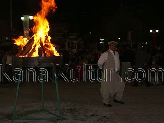 tarsusta_sinsin_oyunu-halil-atilgan-tarsusta-folklor-arastirmalari