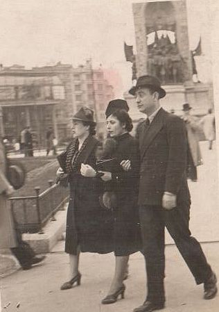 taksim-meydaninda-1939