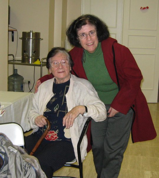 Rasel Elnekave ile Barınyurt Yaşlılar Yurdu yemek odasında (kasım 2007, Kuledibi - İstanbul)