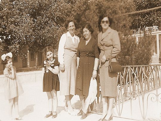 © Roz Kohen - Soğuksu, 09.05.1954